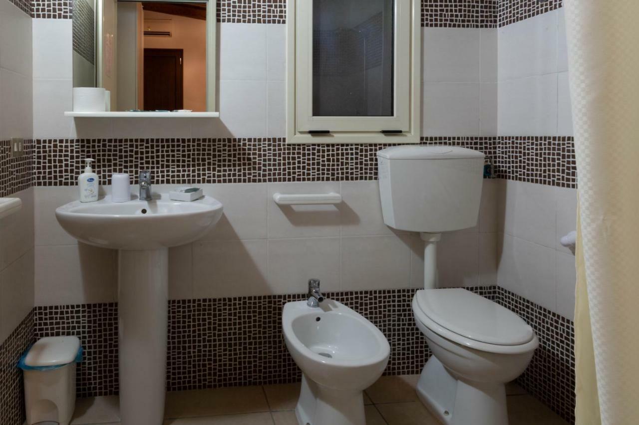 Carmiano  B&B La Gazza Ladra المظهر الخارجي الصورة